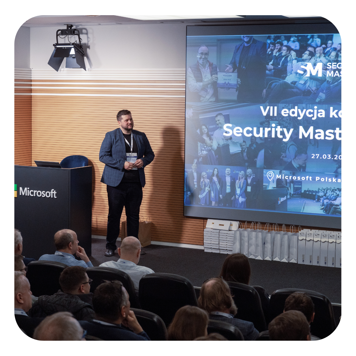 Lecture at the 'Security Masters' conference at Microsoft headquarters — view of the hall